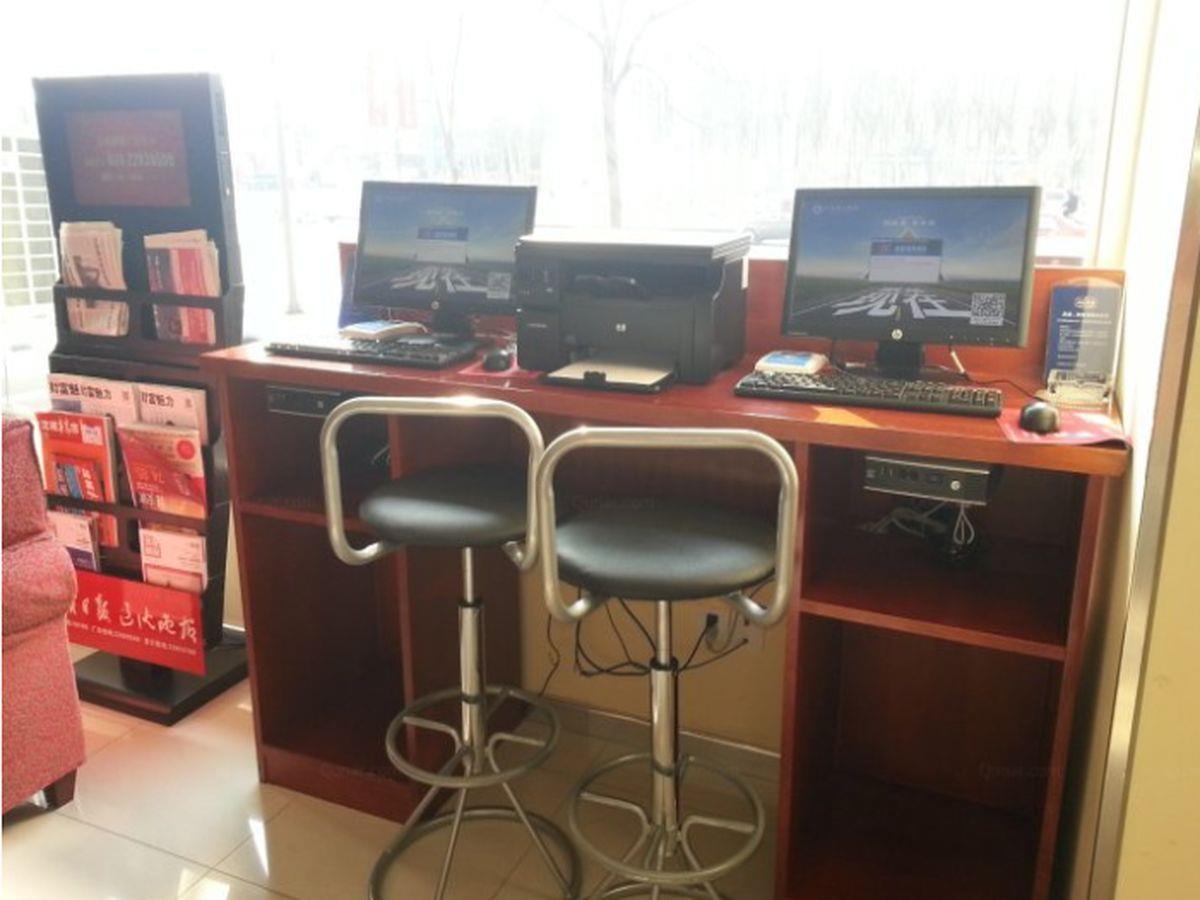 Hanting Express Shenyang Longemont Square Экстерьер фото